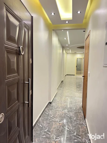 llbyaa-shkh-165mtr-bgoar-alboab-mbashr-albyaa-shaml-almtbkh-big-14