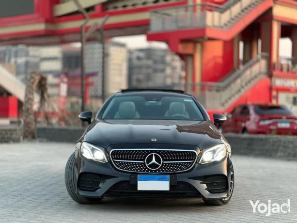 mercedes-benz-e300-2020-big-0