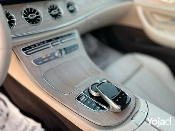 mercedes-benz-e300-2020-big-1