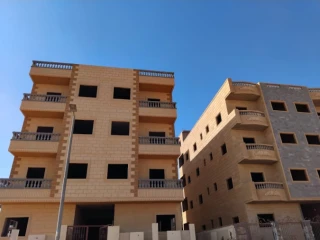 شقة بالحي المتميز بدر