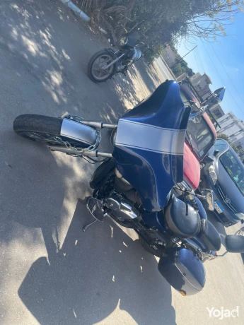 honda-shado-big-0