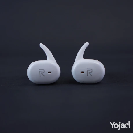 original-realme-headphone-big-2