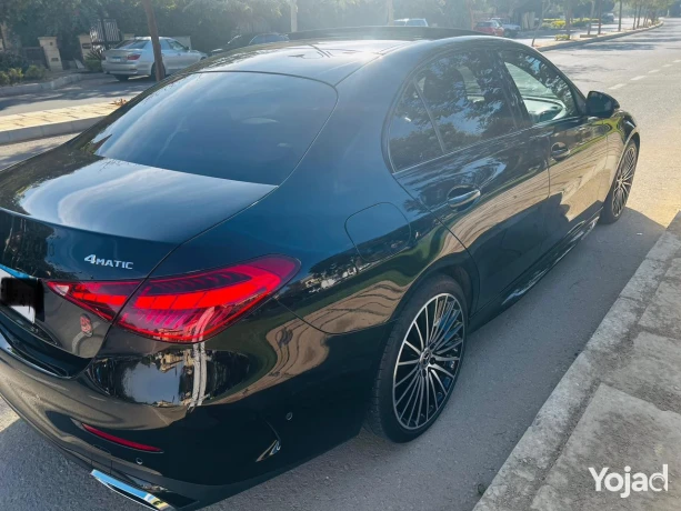 llbyaa-mrsyds-c-200-amg-4matic-astyrad-shkhsy-mn-almanya-mody-big-5