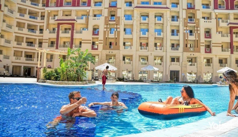 stodyo-34-mtr-fyo-hmam-sbah-bmntgaa-florynza-baarabya-big-9
