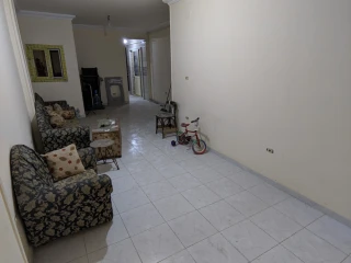 شقة للبيع بأرض اللواء