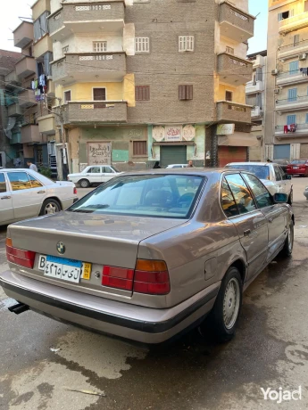 bmw-e34-520i-big-1