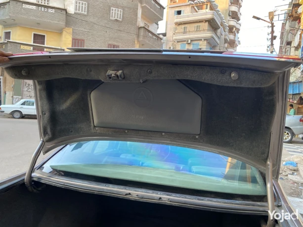 bmw-e34-520i-big-13