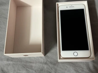 Apple iPhone 8 Plus 64GB battery 7885