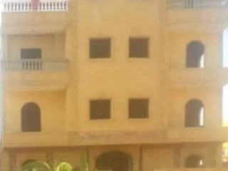 شقة للبيع متشطبة
