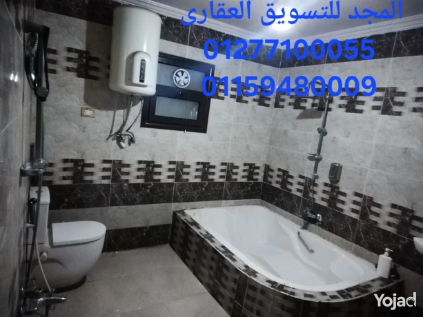 shkh-thfh-f-mhmd-ngyb-krybh-gda-mn-alshaty-omsahh-kbyrh-osaar-big-2