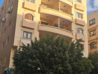 شقة للبيع في المقطم