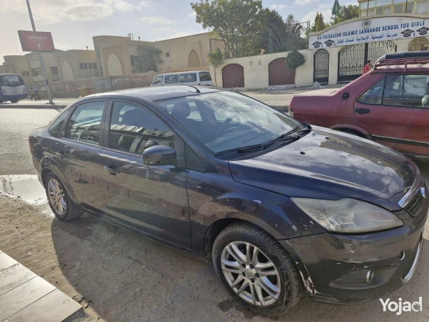 ford-foks-2009-halh-mmtazh-big-1