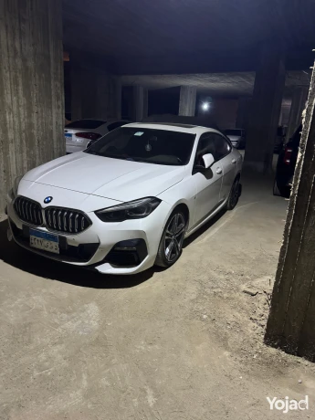 bmw-218-2020-big-9
