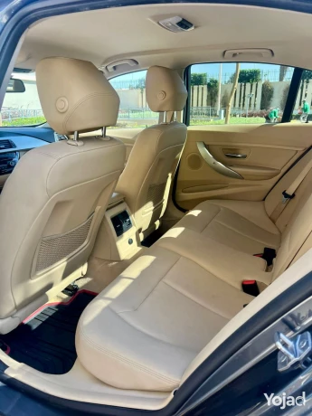 bmw-318i-2019-big-5