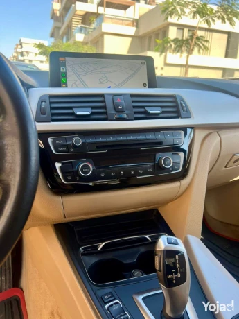 bmw-318i-2019-big-4