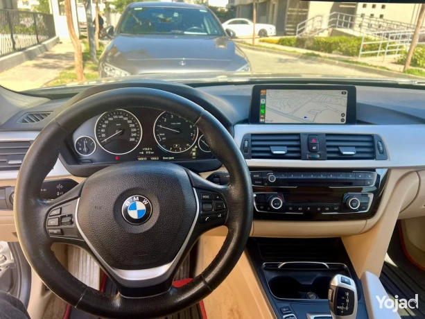 bmw-318i-2019-big-3