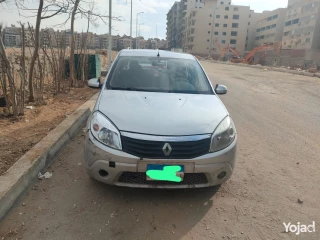 رينو سانديرو