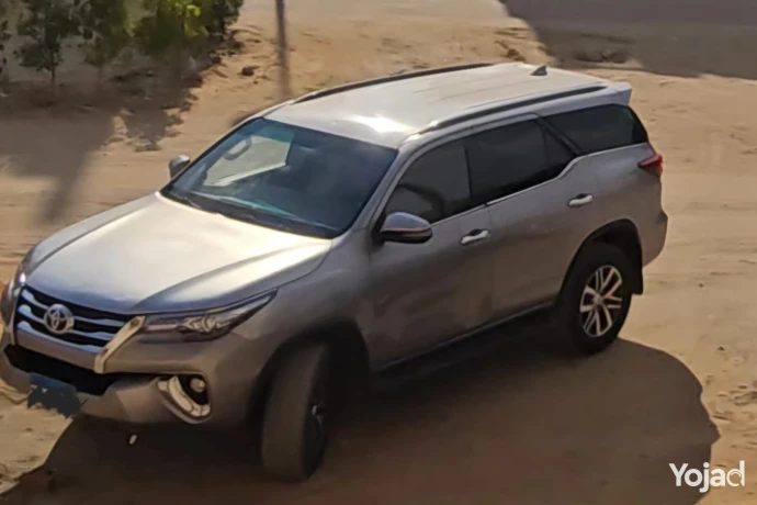 toyota-fortshnr-modyl-2018-big-3