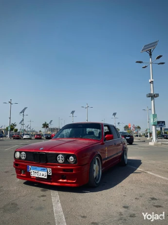 bmw-e30-modified-to-m3-big-0