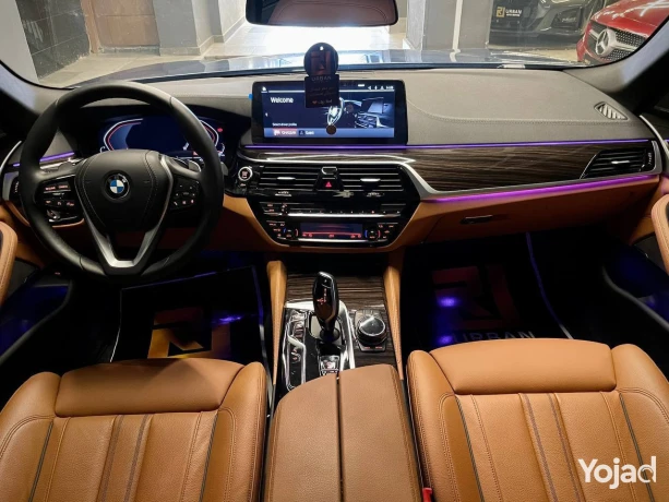 bmw-i530-luxury-line-big-2