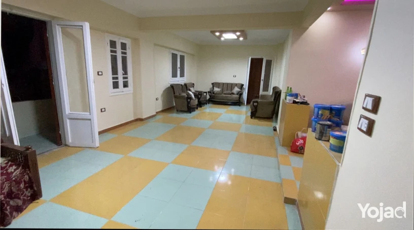 shk-llbyaa-fy-altalbyh-fysl-alryysy-aal-nasytyn-200-mtr-big-7