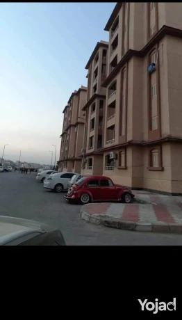 shkh-lkth-llbyaa-aa-aldayry-mokaa-mtmyz-mtshtbh-sobr-loks-aa-big-0