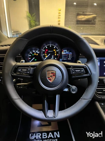 porsche-luxury-big-12