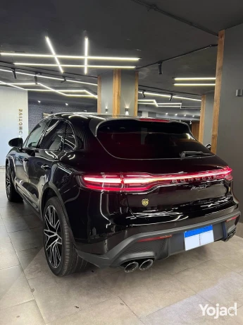 porsche-luxury-big-2