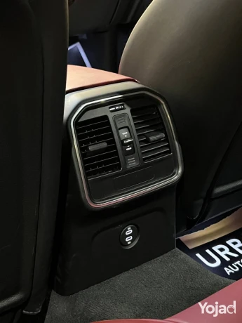porsche-luxury-big-4