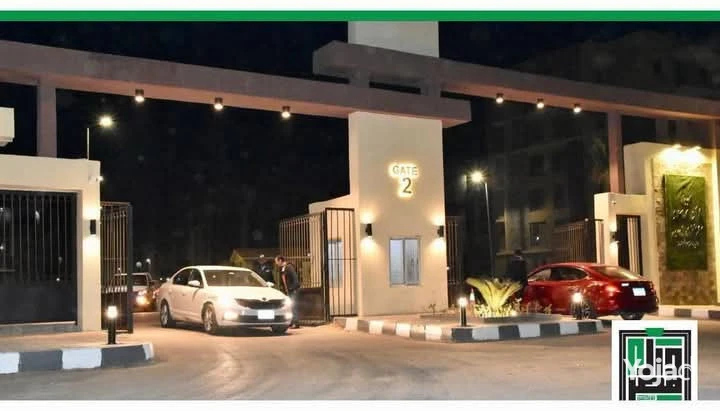 shk-lkt-llbyaa-fy-dar-msr-alandls-almrhl-althany-zon-1-big-1