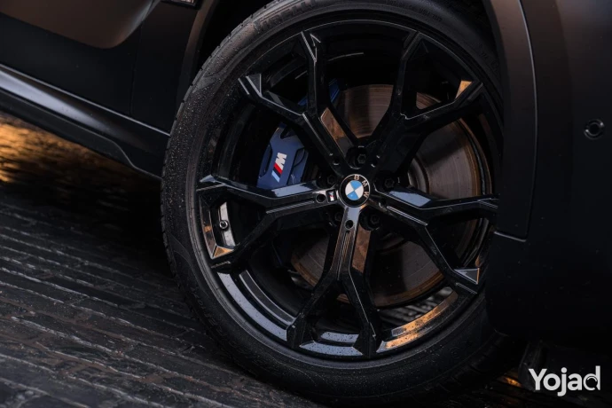 bmw-x6-m60-big-10