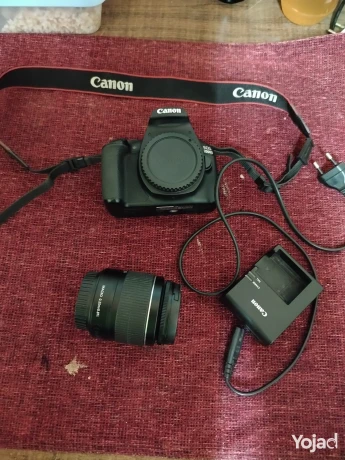 llbyaa-kamyra-canon-eos-2000d-maa-aads-18-55mm-alshahn-alasly-big-3