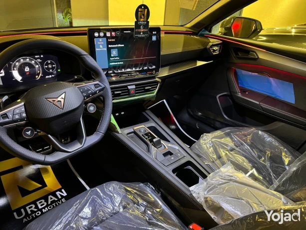 cupra-leon-big-1
