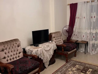شقة مفروشة للايجار 120 م - قرب البحر كامب شيزار