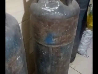 انابيب غاز كبيرة
