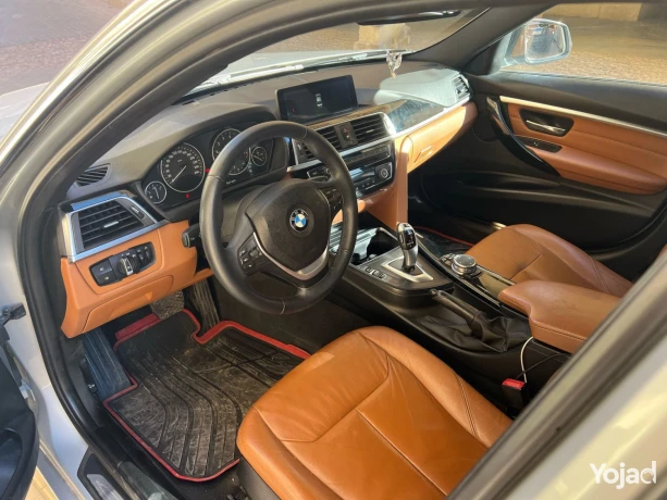 bmw-318i-luxury-2017-big-6