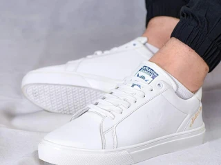 كوتشي addidas
