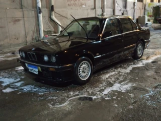 Bmw .. E30 موديل ٨٥