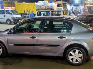 رينو ميجان. موديل 2005 . للبيع