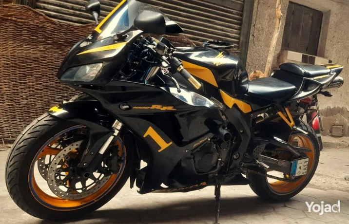 llbyaa-motosykl-honda-cbr1000rr-modyl-2007-alrkhs-sary-ht-big-1