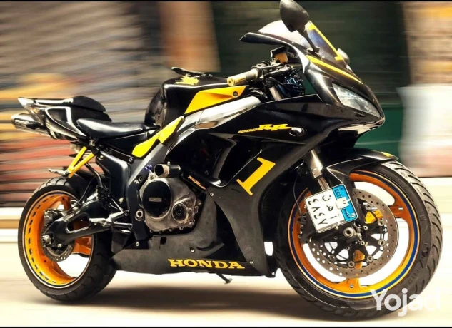 llbyaa-motosykl-honda-cbr1000rr-modyl-2007-alrkhs-sary-ht-big-7