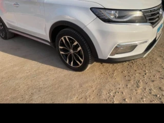 سياره للبيع ام جي rx5
