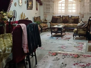 شقة للبيع على فيصل الرئيسي