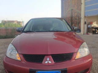 ميتسوبيشي لانسر بومة 2007
