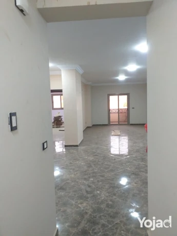 shk-240-mtr-llaygar-fy-sharaa-almht-algyz-big-1