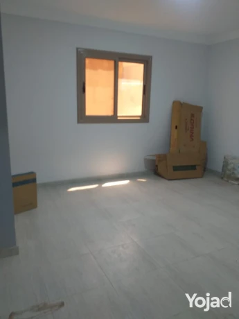 shk-240-mtr-llaygar-fy-sharaa-almht-algyz-big-9