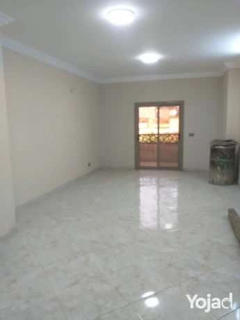 shk-240-mtr-llaygar-fy-sharaa-almht-algyz-big-8