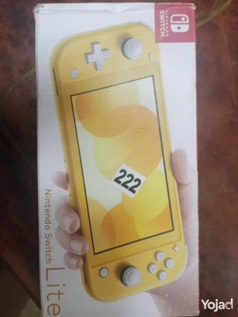 nintendo-switch-lite-yellow-big-1