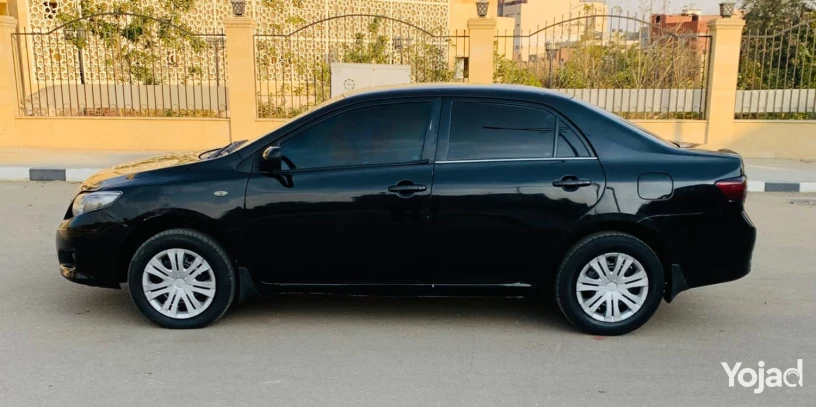 toyota-krola-2009-llbyaa-big-2