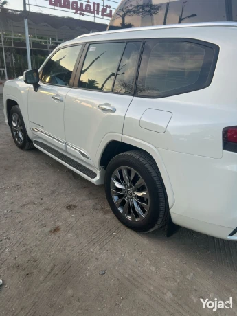 toyota-land-klozr-2023-big-2